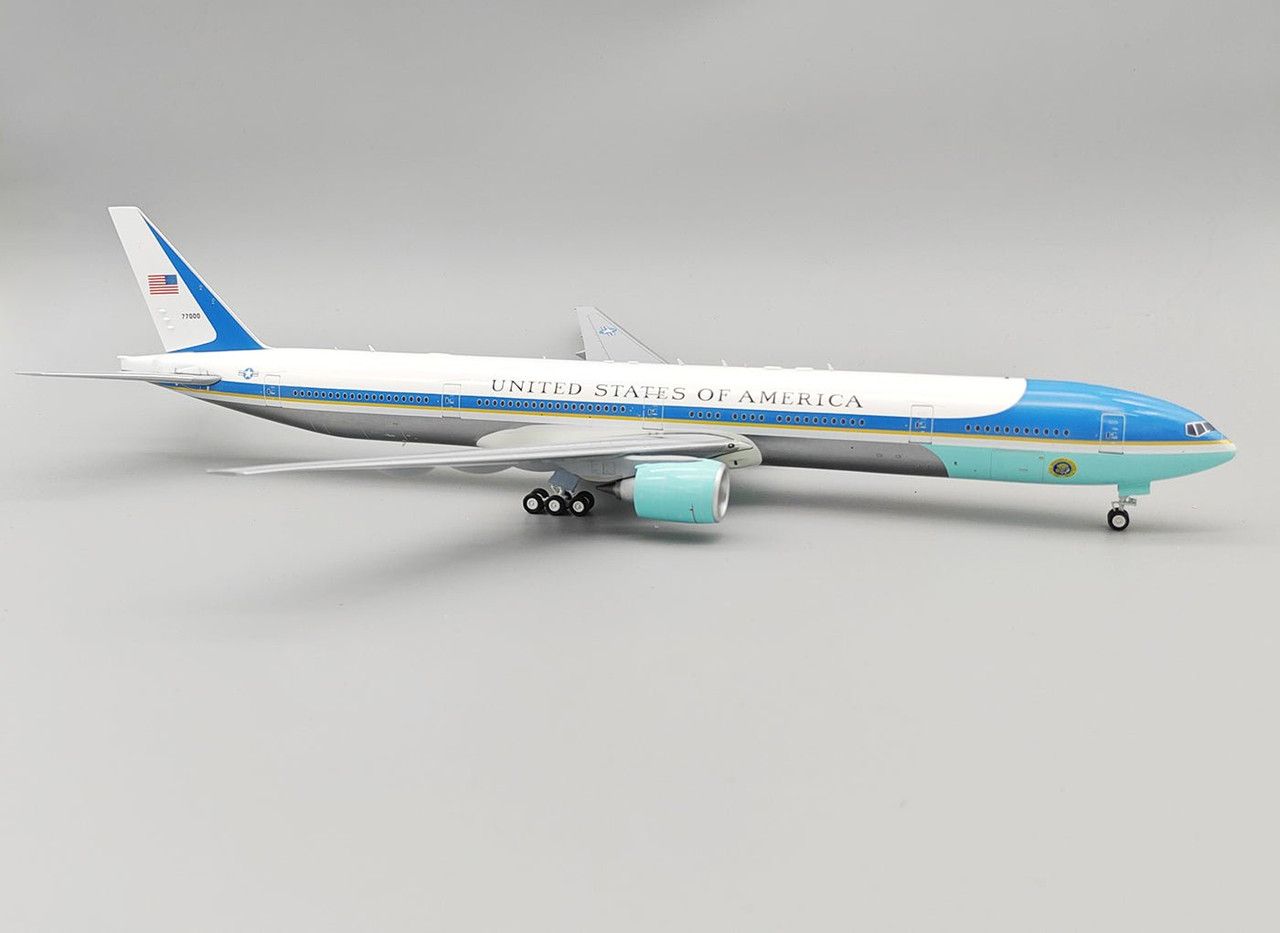 American Boeing 777 モデル American Airlines Boeing 777-200ER Polished Livery N795AN NG