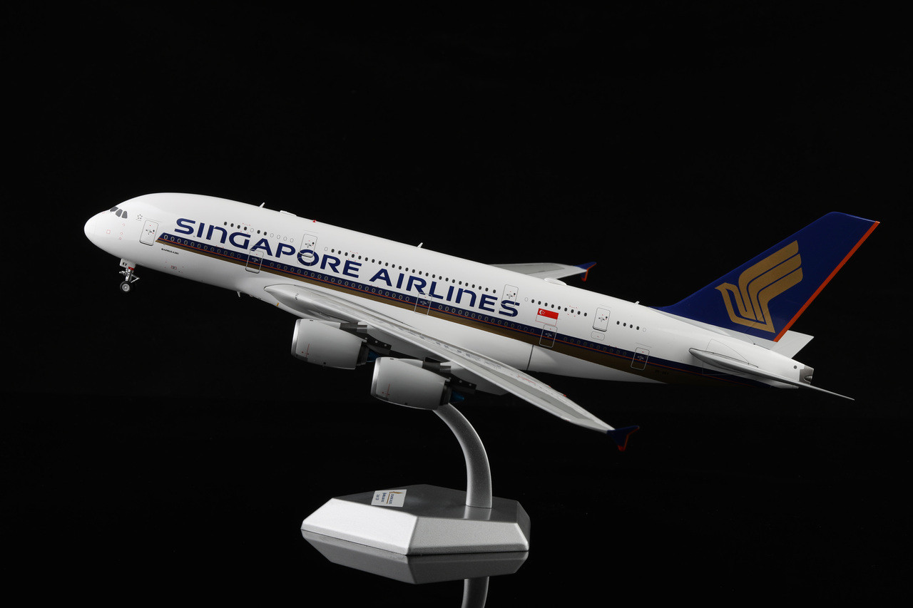 SQ Wings Singapore Airlines Airbus A380 9V-SKV L2017 Scale 1:200
