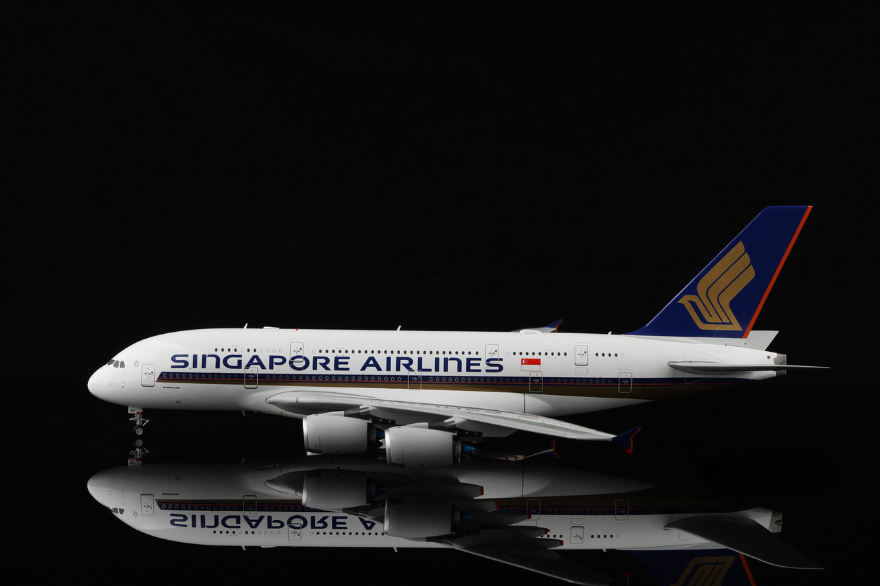 SQ Wings Singapore Airlines Airbus A380 9V-SKV L2017 Scale 1:200