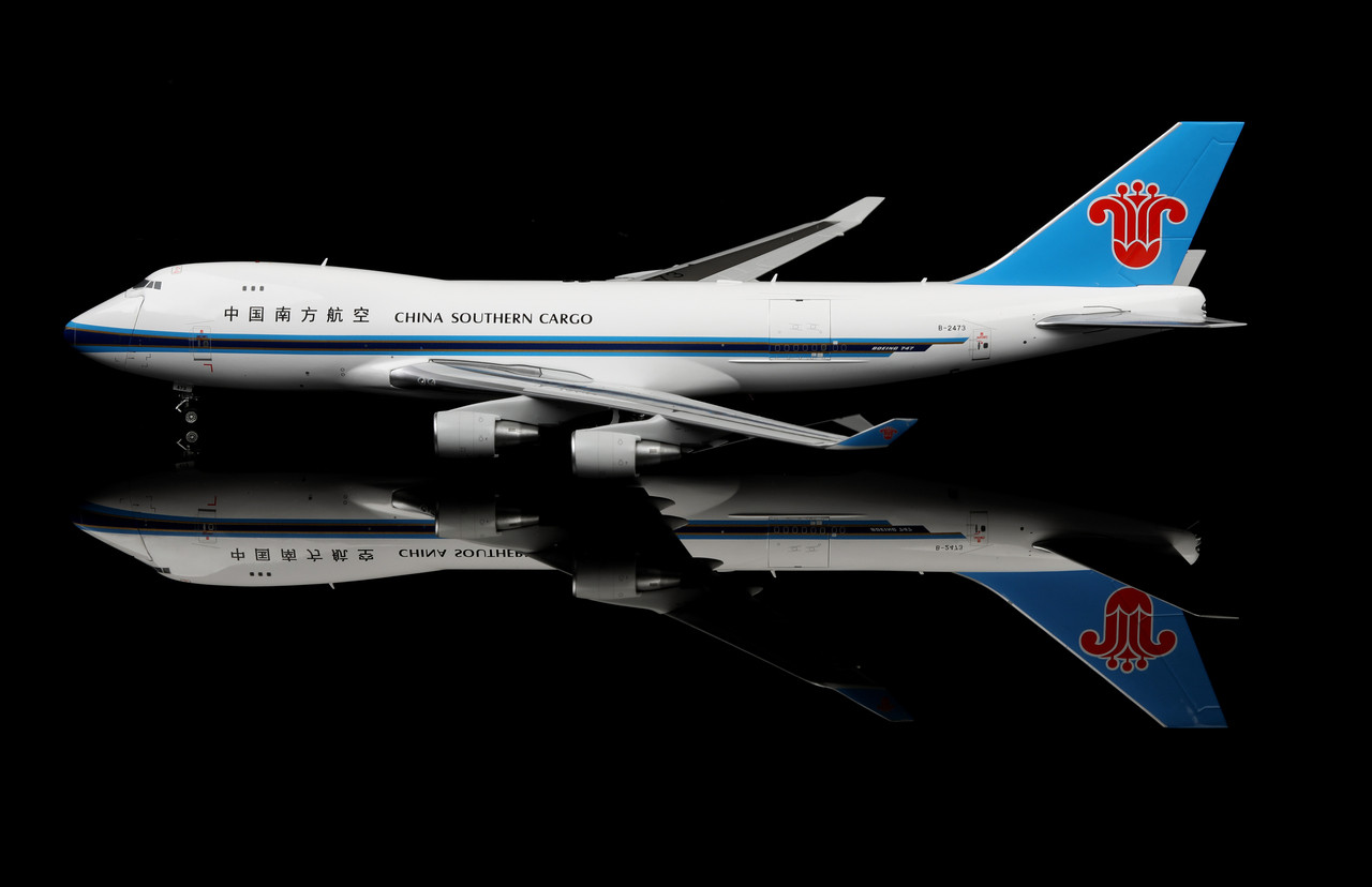 SQ Wings China Southern Airlines Boeing 747-400F B-2473