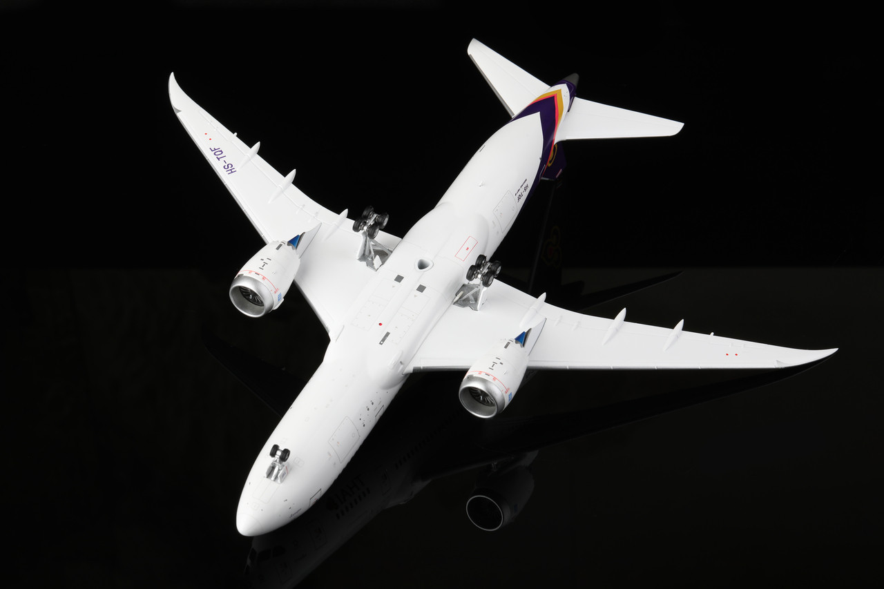 SQ Wings Thai Airways Boeing 787-8 HS-TQF L2031 Scale 1:200