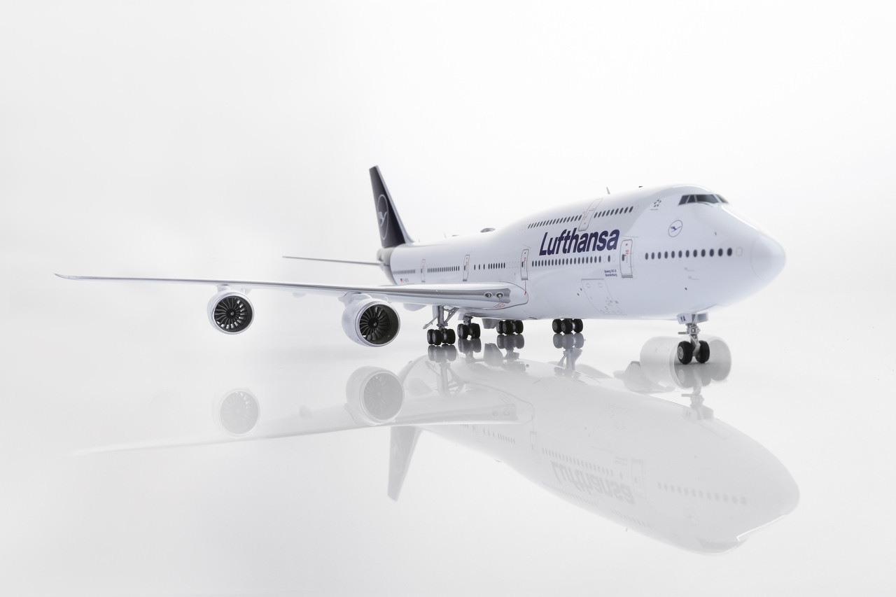 SQ Wings Lufthansa Boeing 747-8 D-ABYA L2054 Scale 1:200
