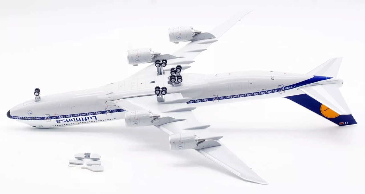 SQ Wings Lufthansa Boeing 747-8 D-ABYT L2056 Scale 1:200