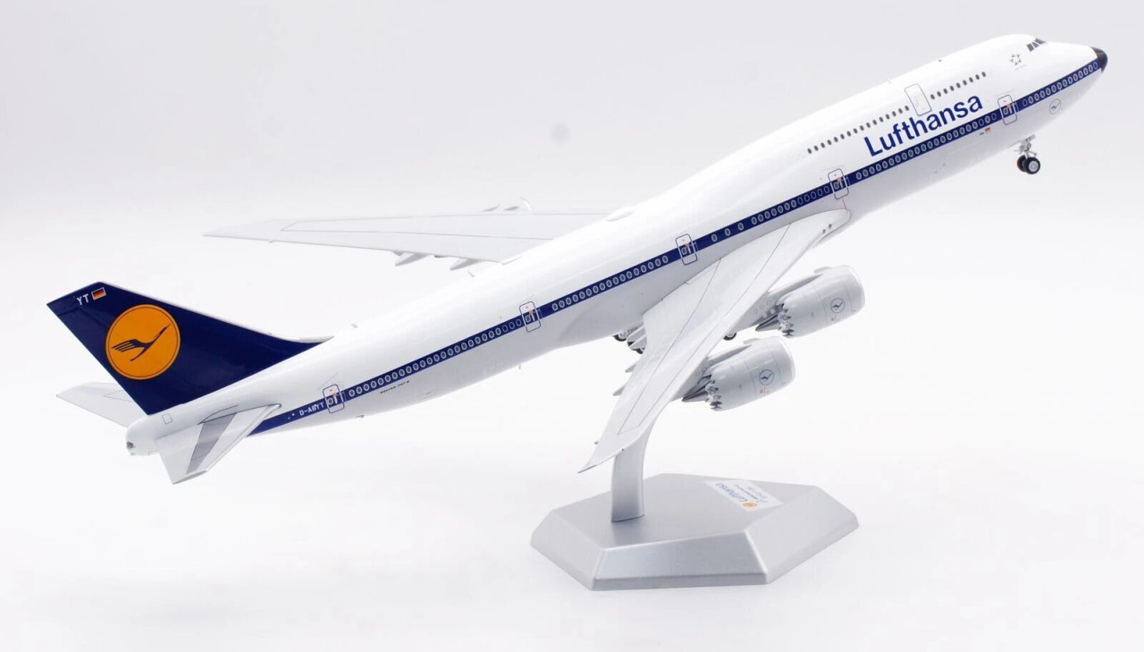 航空機・ヘリコプター SQ Wings 1:200 Lufthansa B747-8 D-ABYT Lufthansa Boeing 747-8 D-ABYT – Scale 1:200 – SQ Wings