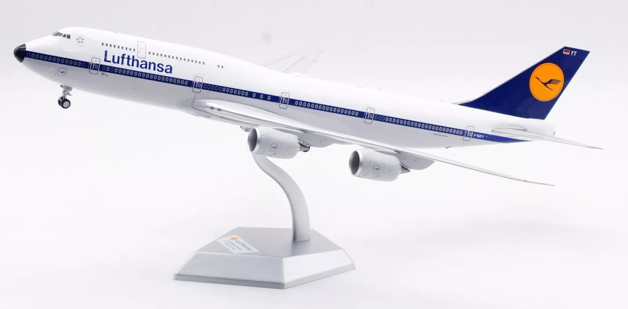 SQ Wings Lufthansa Boeing 747-8 D-ABYT L2056 Scale 1:200
