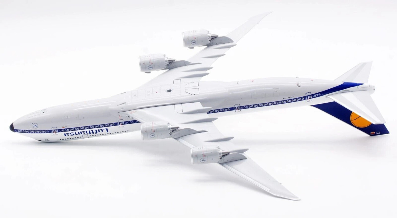 SQ Wings Lufthansa Boeing 747-8 D-ABYT L2056 Scale 1:200