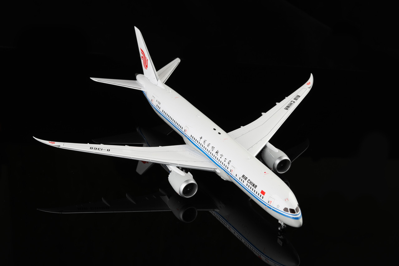 全日空商事 1/200 BOEING 787-9 MODELNO.NH20149 NH20149 1:200 BOEING 787-9 JA899A STAR ALLIANCE 完成品（WiFi