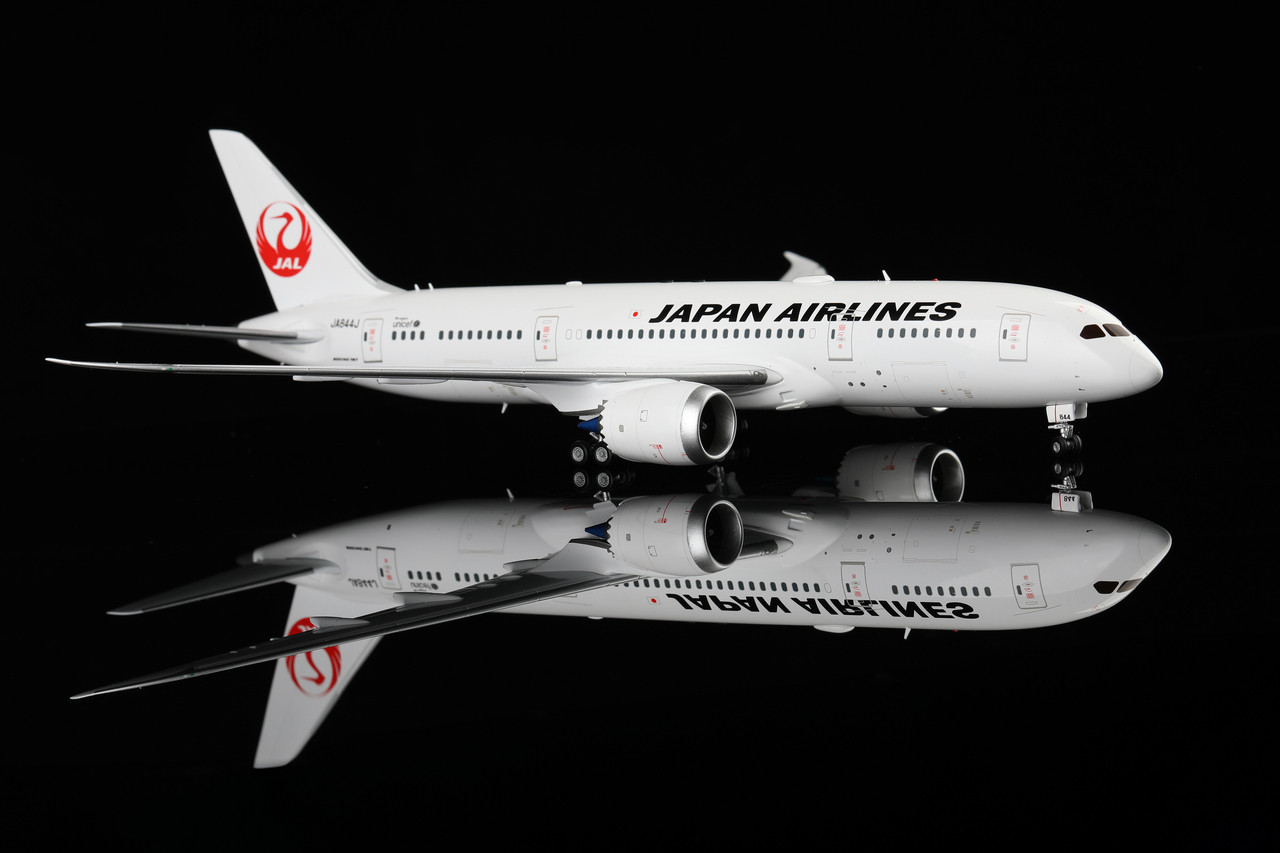 SQ Wings 日本航空 JAL 1:200 B787-8 JA822J