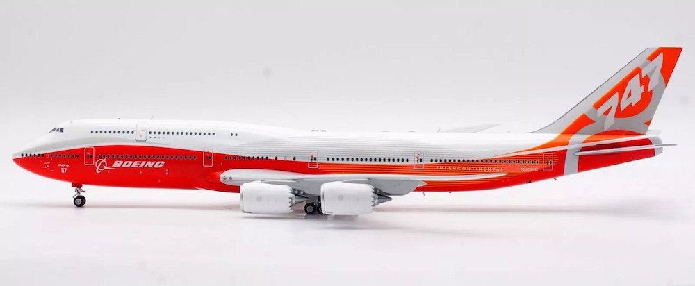 SQ Wings Boeing Boeing 747-8 N6067E L2073 Scale 1:200