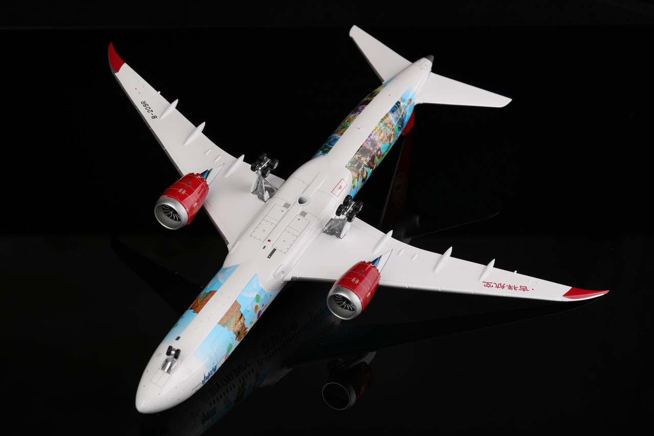 SQ Wings Juneyao Airlines Boeing 787-9 B-209R ”Genshin“ L2010