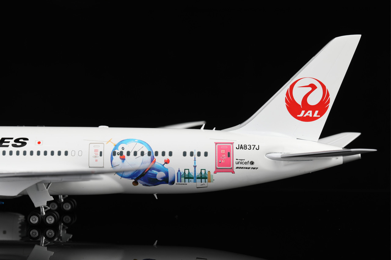 SQ Wings JAL Boeing 787-8 JA837J Doraemon Jet L2024 Scale 1:200