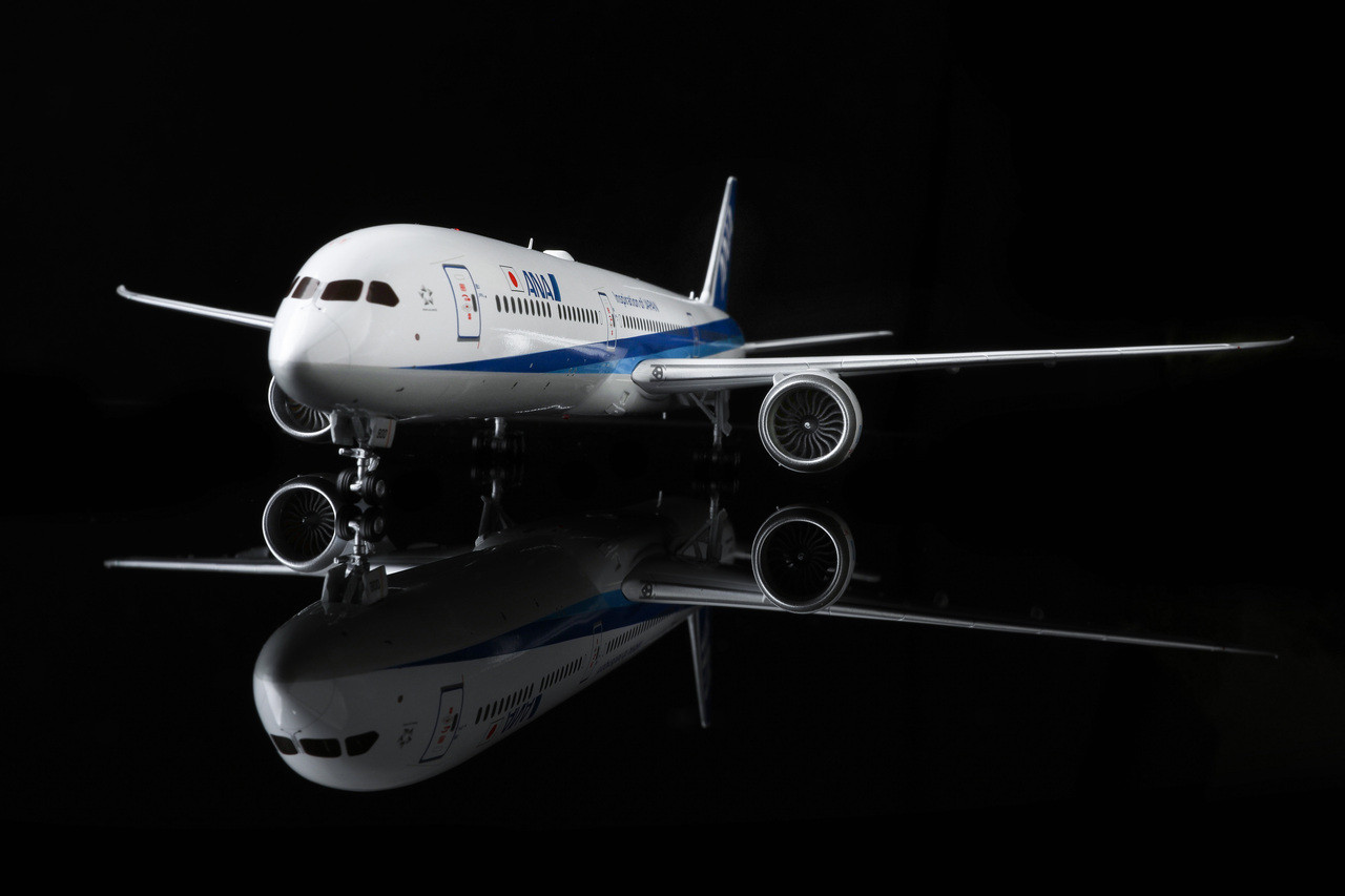 ANA JA8963 1/200 SQ Wings 1⁄200 SQ Wings ANA B747-400D JA8963