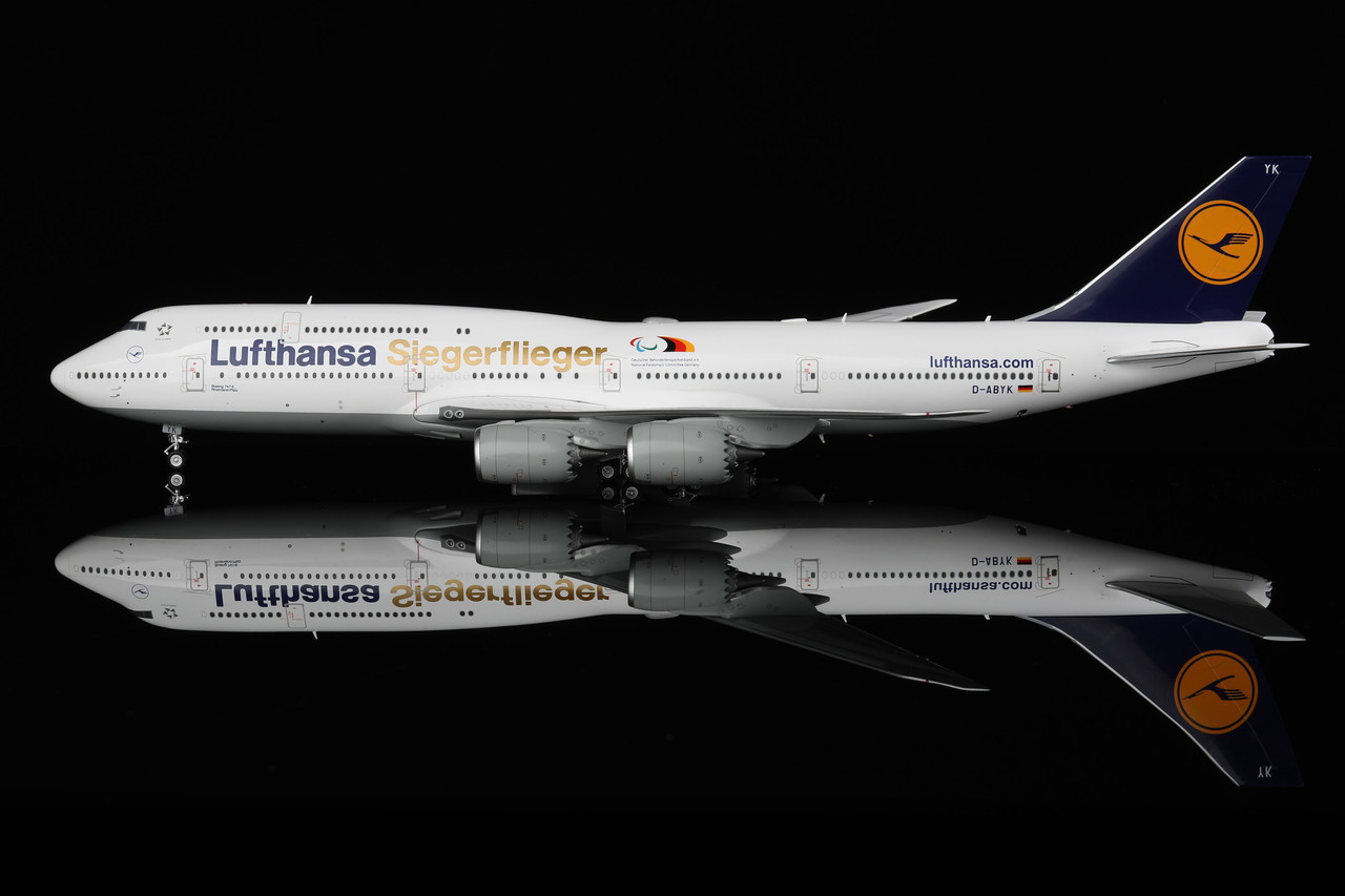 1/200 ルフトハンザ B747-8 レトロ塗装 D-ABYT ルフトハンザB747-8 1/200 レトロ塗装D-ABYT | APPS-BICENTENARIO-PRD