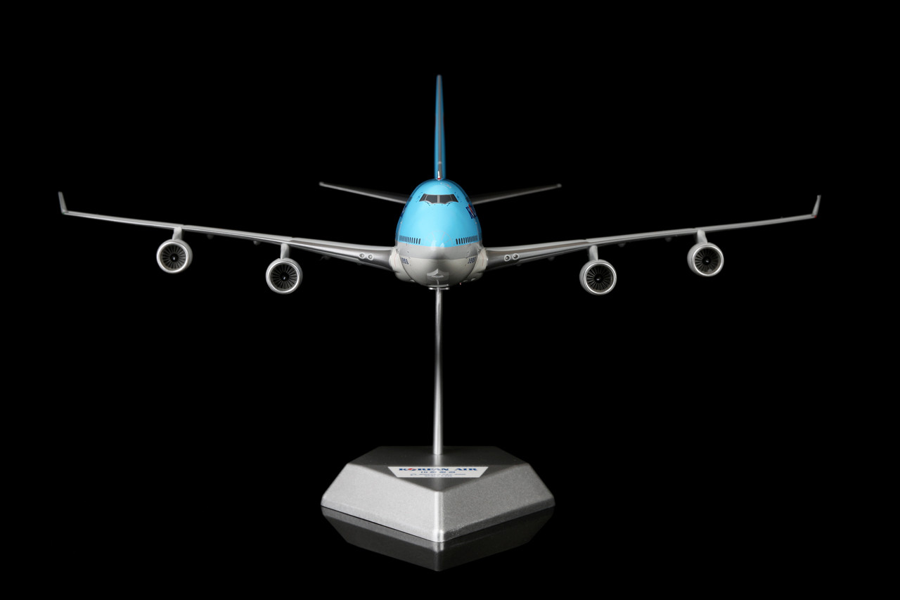 SQ Wings Korean Air Boeing 747-400 HL7488 British Museum L2069
