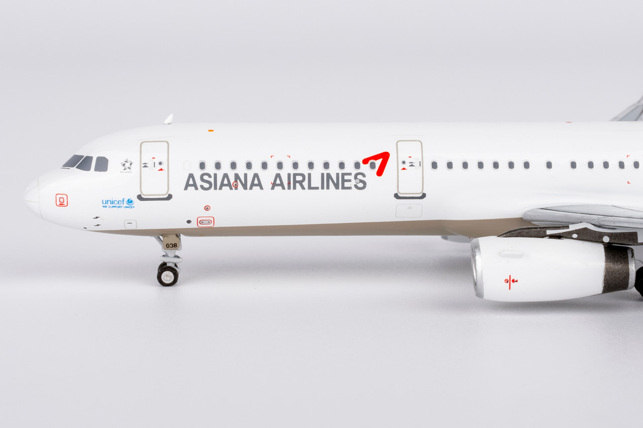 NG Model Asiana Airlines Airbus A321 HL8038 13126 Scale 1:400
