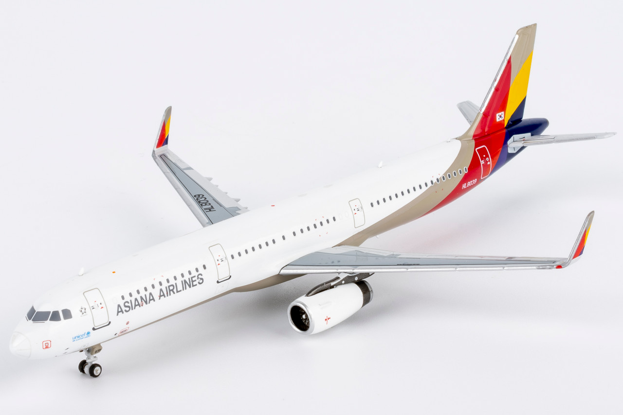 NG Model Asiana Airlines Airbus A321 HL8039 13127 Scale 1:400
