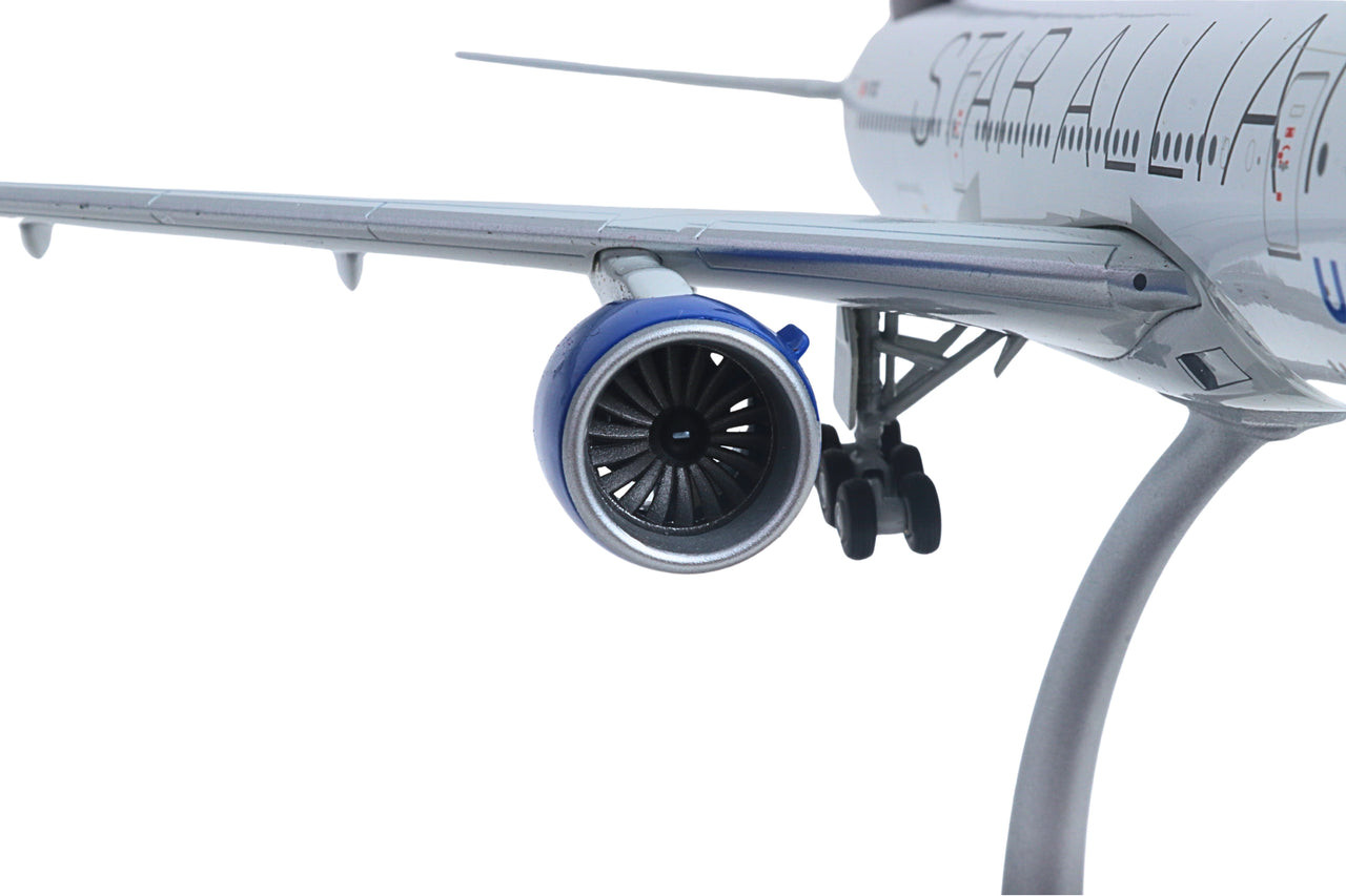 Gemini200 United Airlines B777-200ER N77022 
