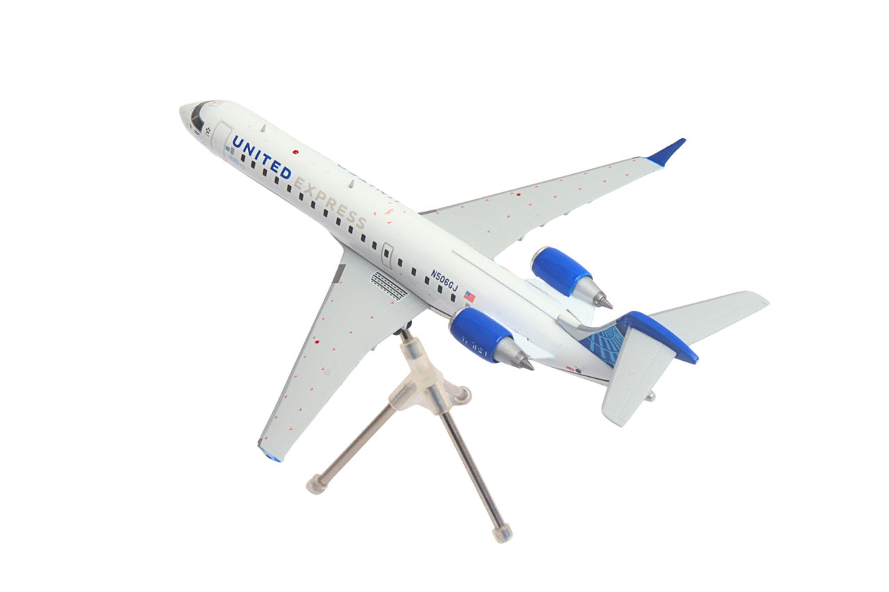 Gemini200 United Express CRJ550 N506GJ G2UAL1405 Scale 1:200