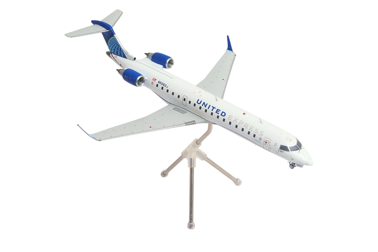 Gemini200 United Express CRJ550 N506GJ G2UAL1405 Scale 1:200