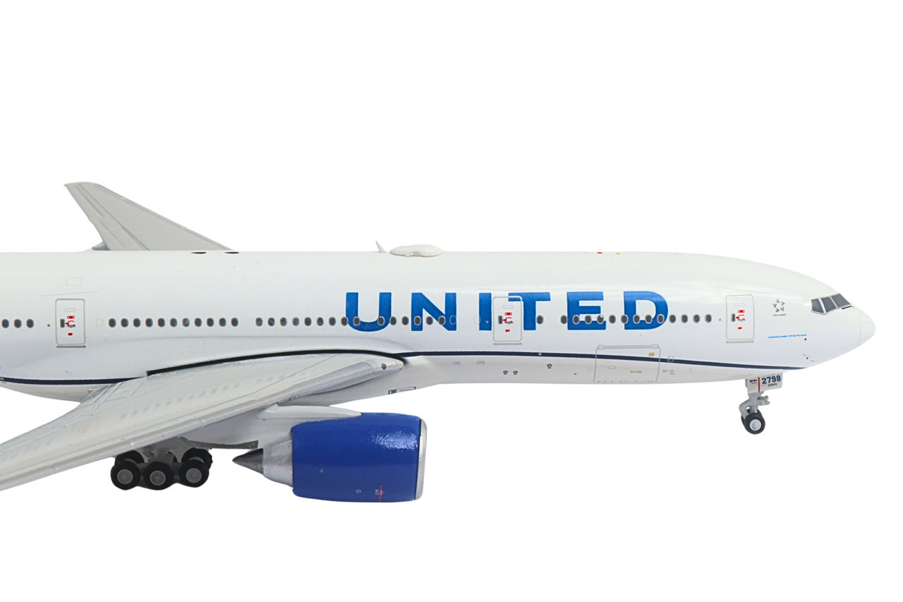 Gemini Jets United Airlines B777-200ER N798UA GJUAL2230 Scale 1:400