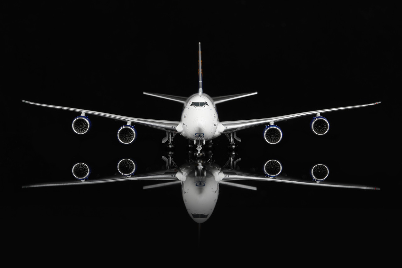 HX Models Atlas Air Boeing B747-8F N862GT Standard Version B632202