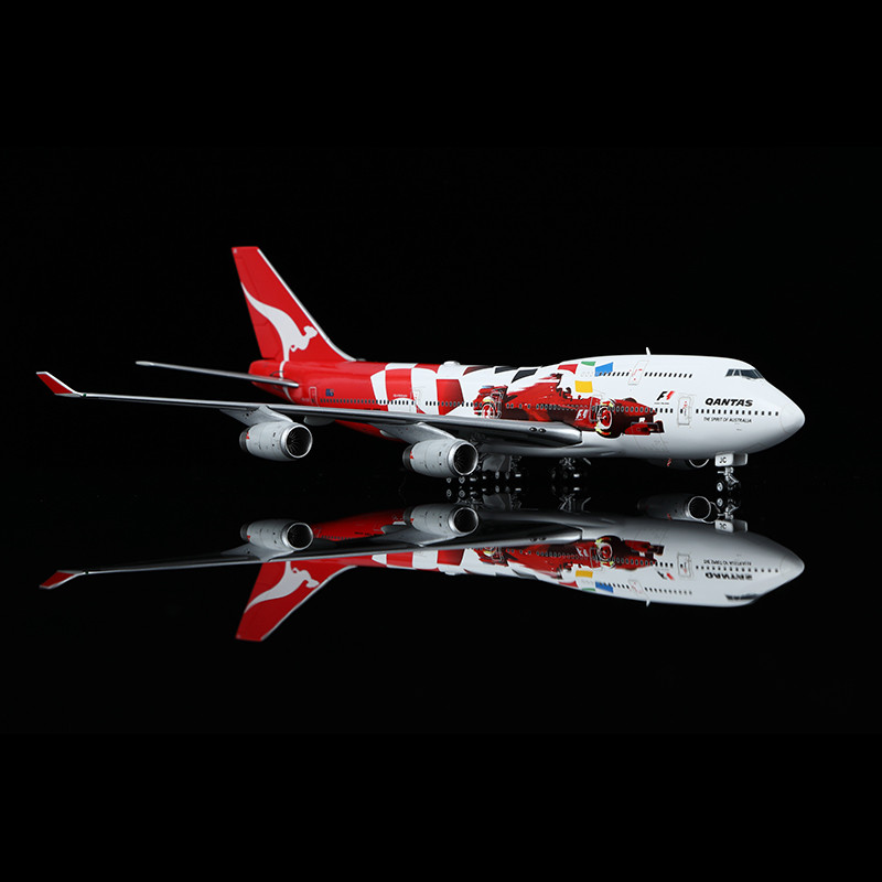 HX Models Qantas Boeing 747-400 VH-OJC “2000 Australian Grand Prix