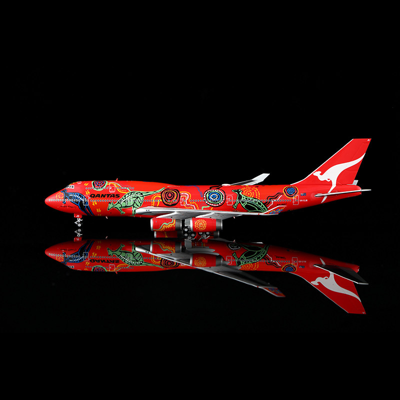 HX Models Qantas B747-400 