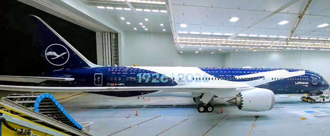 GeminiJets Lufthansa B787-9 D-ABPU 