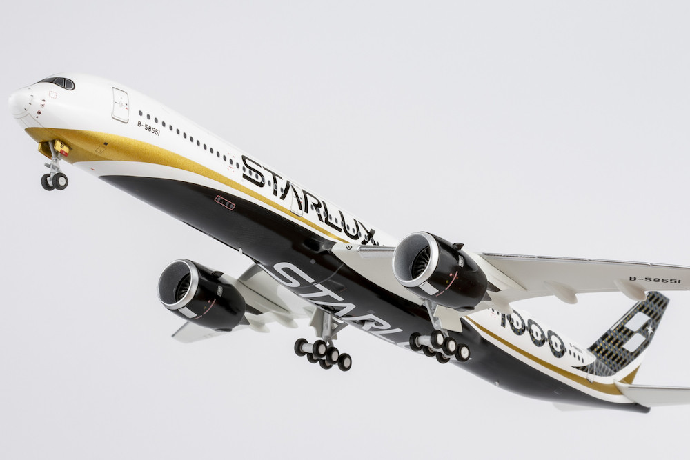 NG Models Starlux Airlines A350-1000 B-58551 Carbon Fiber colors