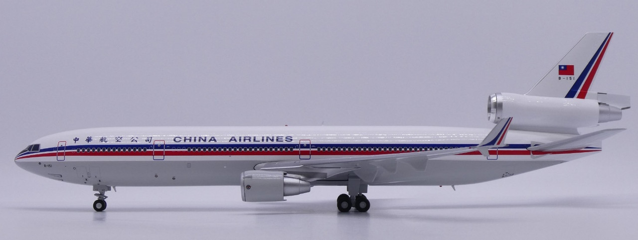 JC Wings China Airlines McDonnell Douglas MD-11 
