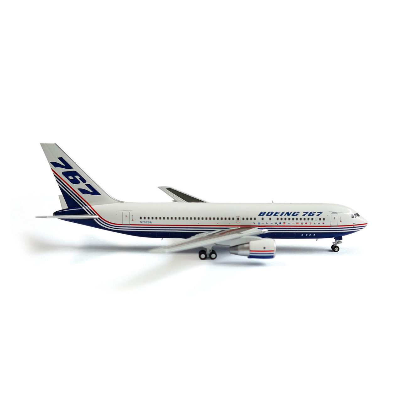 HOUSE LIVERY BOEING 767-200 Reg: N767BA V1-400016 Scale 1:400