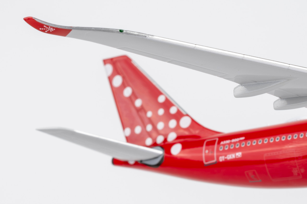 NG Models Air Greenland A330-800 Reg: OY-GKN 67004 Scale 1:400