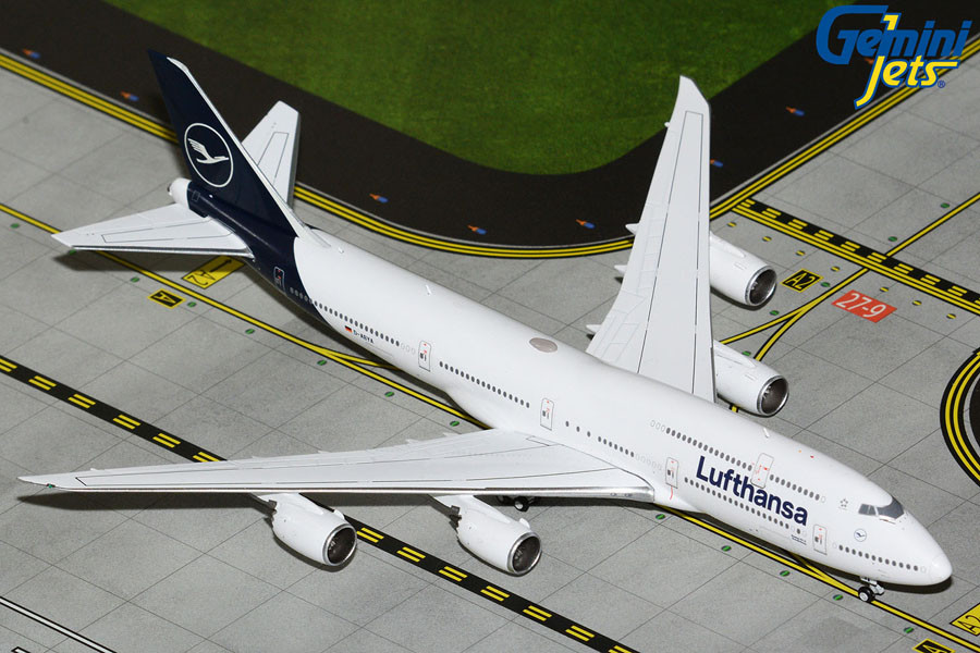 Gemini Jets Lufthansa B747-8 Reg: D-ABYA GJDLH2209 Scale 1:400