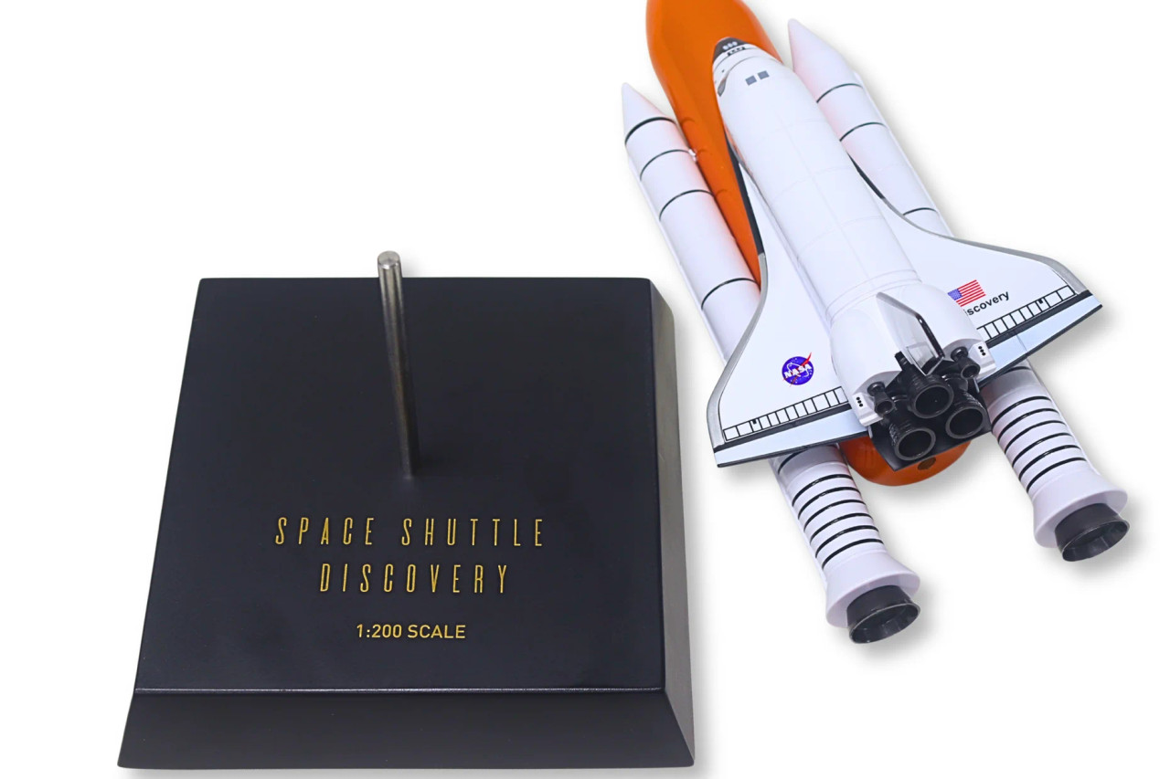 Space Shuttle Discovery Full Stack 1:200 Model – EXE0220 | Diecast