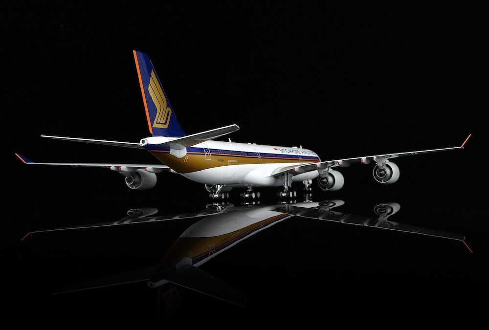 1/200 A340-500 シンガポール航空 9V-SGB SQ Wings Singapore Airlines A340-500 Reg: 9V-SGB L2175 Scale 1:200