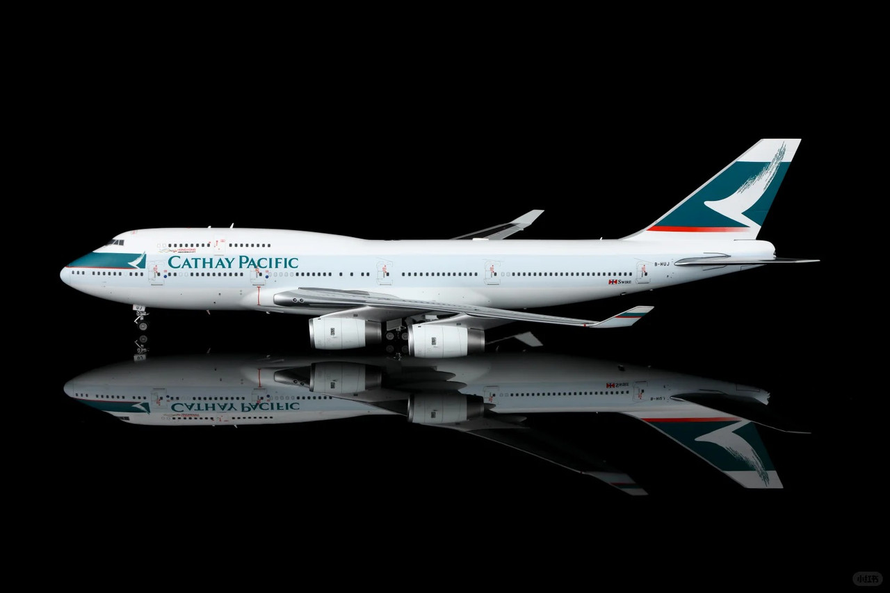 SQ Wings Cathay Pacific B747-400 Reg: B-HUJ L2123 Scale 1:200