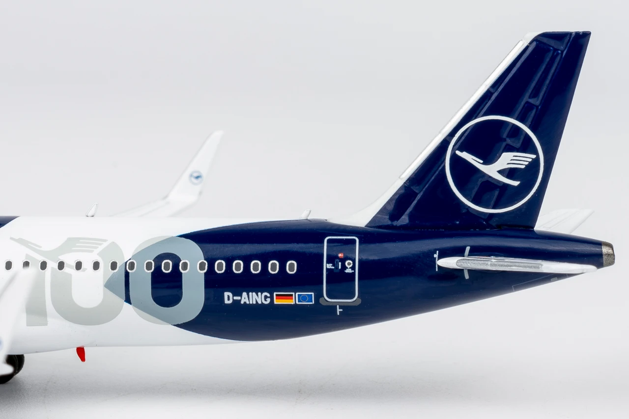 NG Model Ultimate Lufthansa Airbus A320neo Reg: D-AING 100 Years