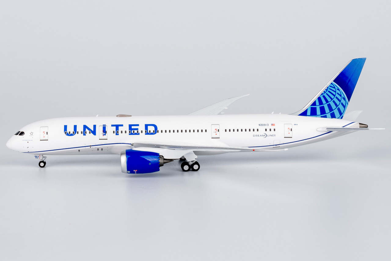 NG Model United Airlines Boeing 787-8 Reg: N30913 Blue Evolution c
