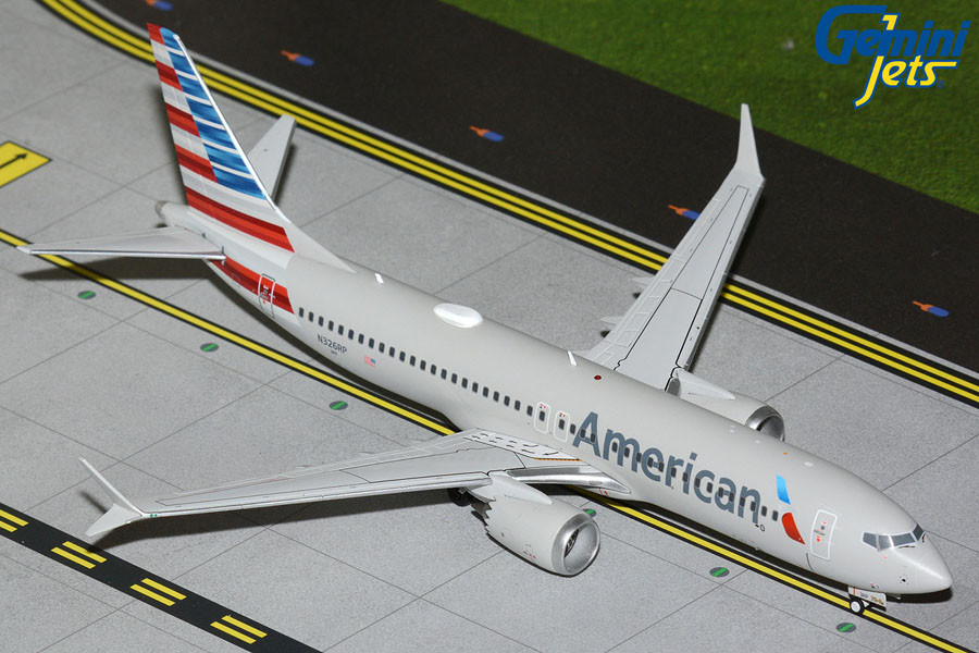 Gemini200 American Airlines Boeing 737 MAX 8 N326RP G2AAL1413 1:200