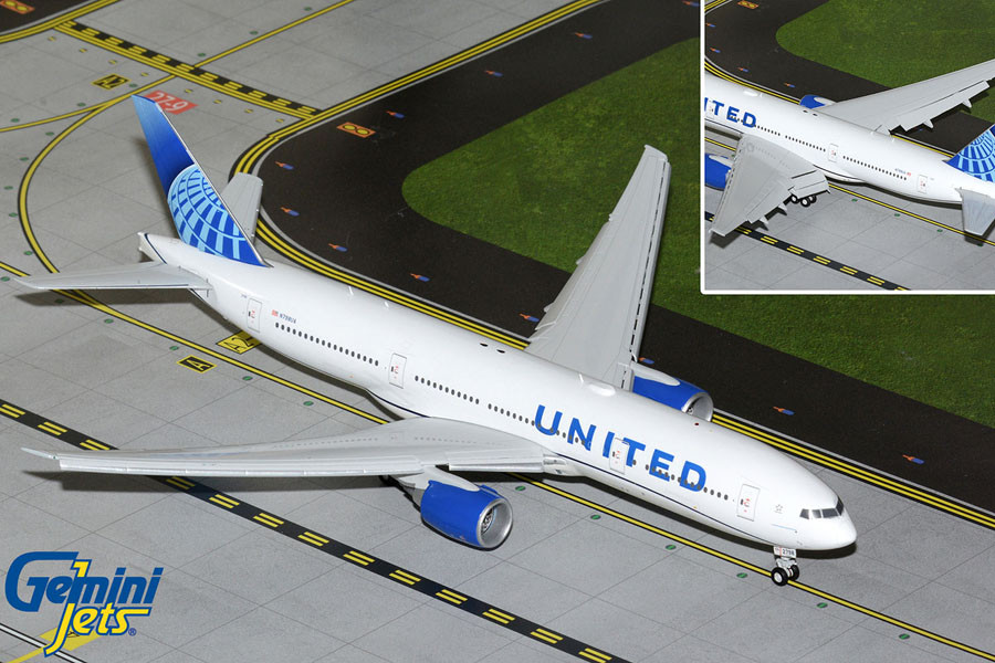 Gemini200 United Airlines Boeing 777-200ER N798UA (flaps down