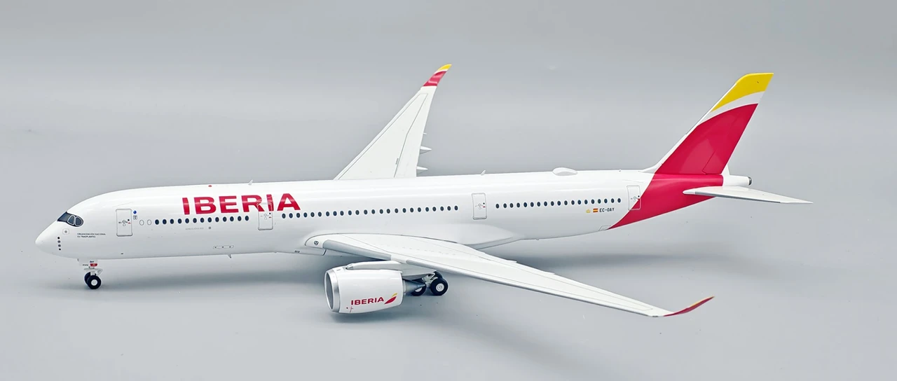 イベリア航空　 A350-900 200分の1スケール InFlight200 Iberia Airbus A350-900 Reg: EC-OAY 84 MODELS