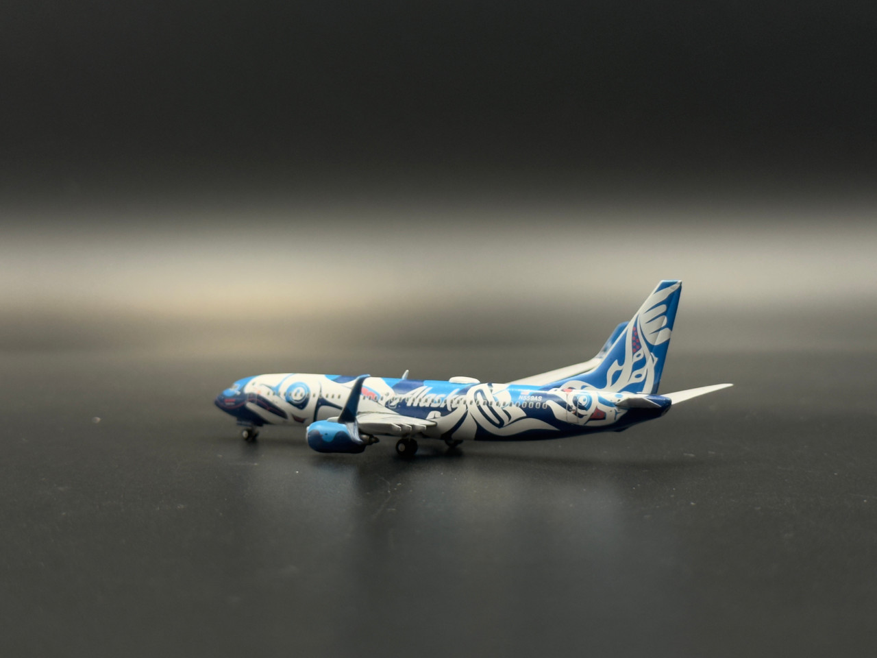 Gemini Jets Alaska Airlines B737-800S N559AS ”Salmon People