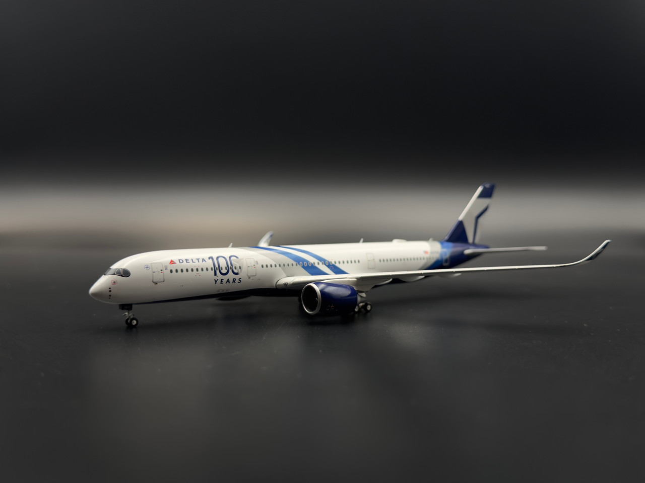 Gemini Jets Delta Air Lines A350-900 N527DN 