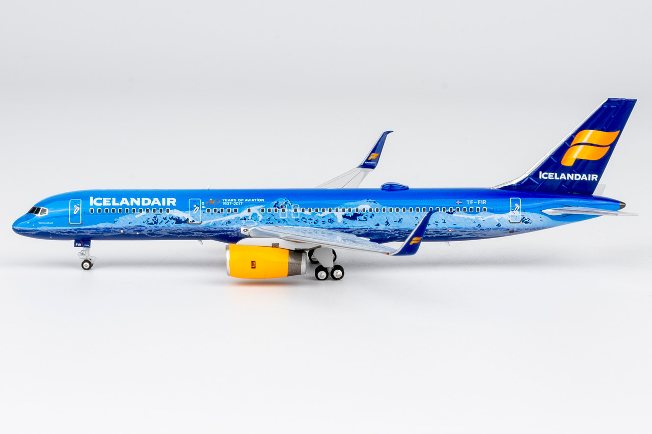 NG Model Ultimate Icelandair Boeing 757-200 Reg: TF-FIR