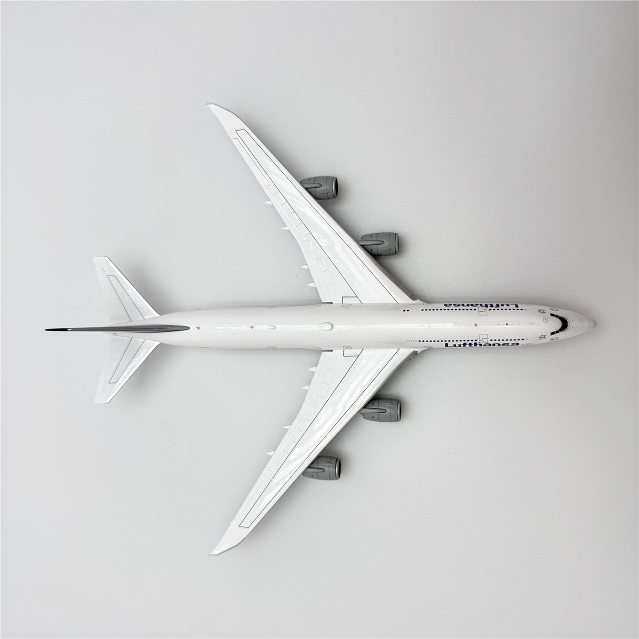 航空機・ヘリコプター Lufthansa Boeing 747-8 1/400 D-ABYP Lufthansa Boeing 747-8 Reg: D-ABYP YY74807 Scale 1:400