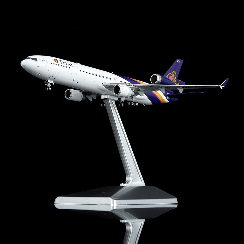 THAI Airways MD-11 HS-TME YY1112 Scale 1:400