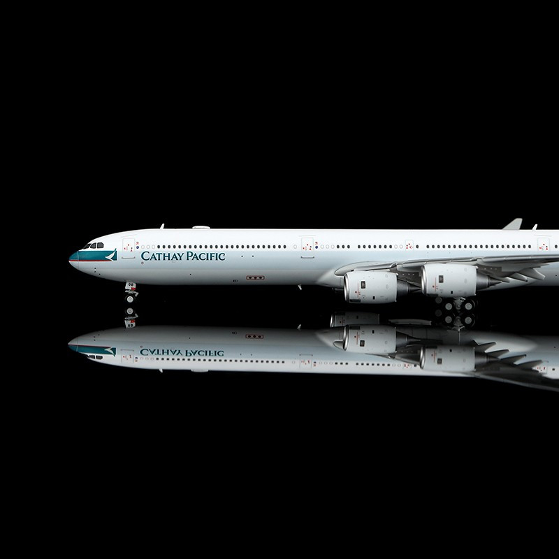 Cathay Pacific Airways A340-600 B-HQB 
