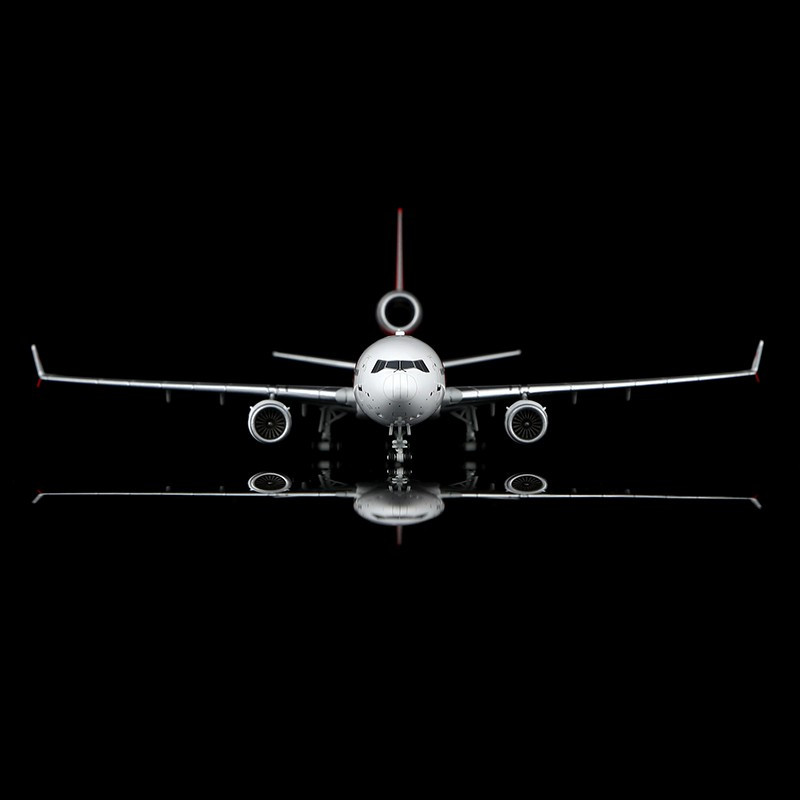 Martinair MD-11F PH-MCP YY1114 Scale 1:400