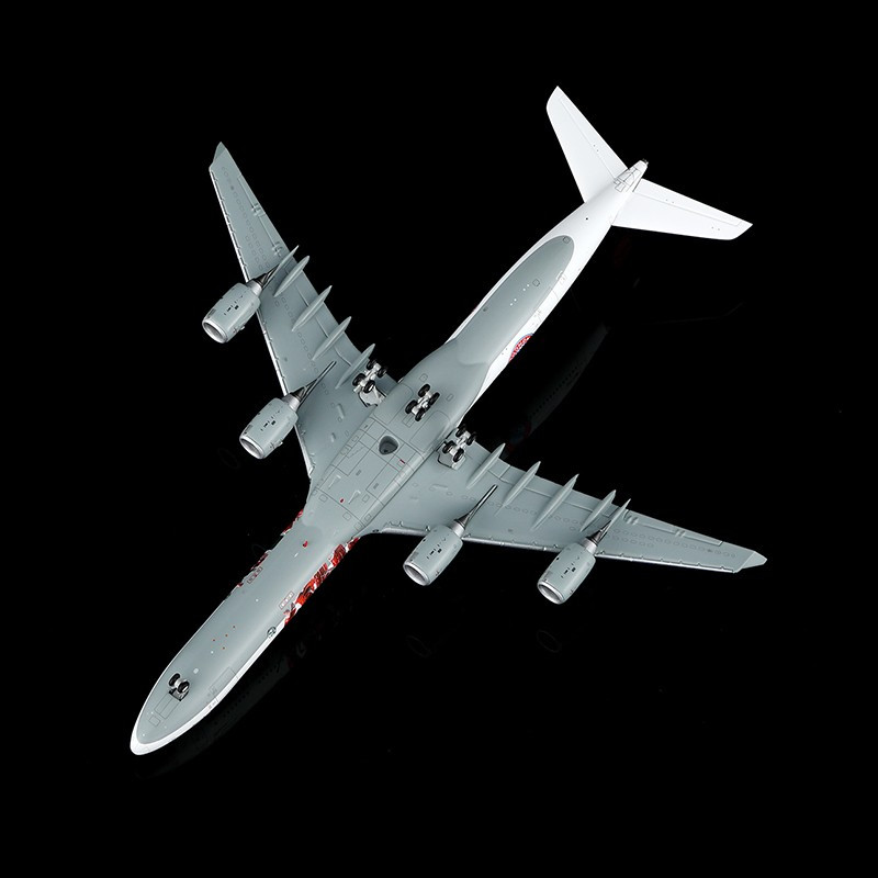 Lufthansa A340-600 Reg: D-AIHZ Bayern Munich Livery YY34617 Scale