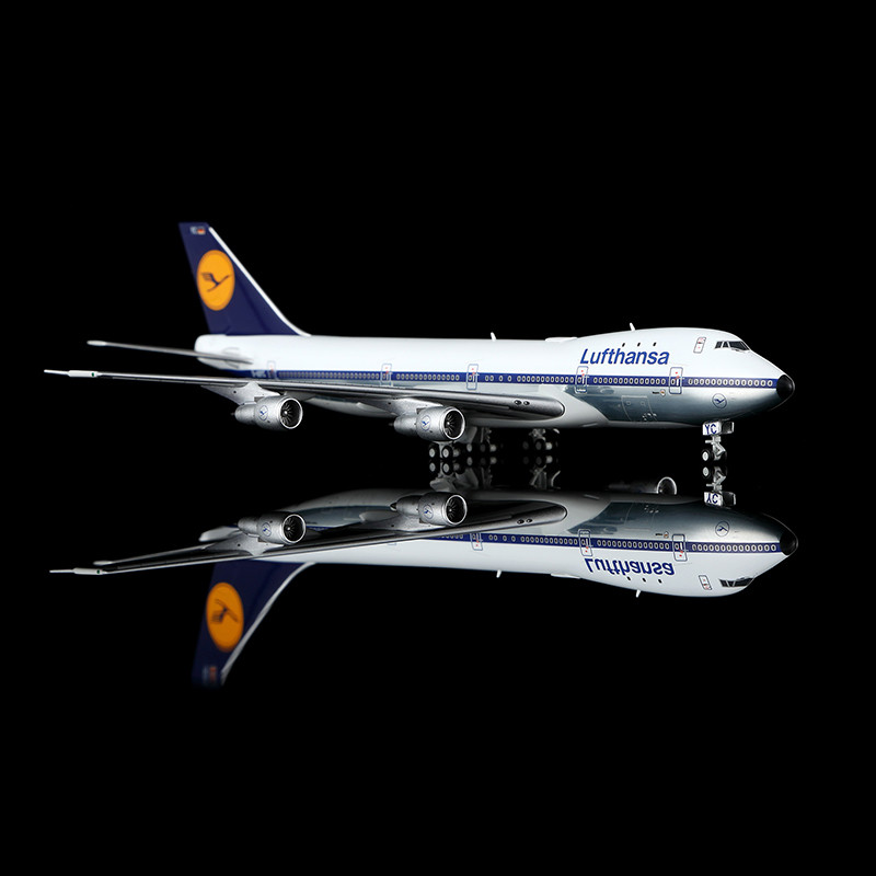 YY Wings Lufthansa Boeing 747-100 Reg: D-ABYC 